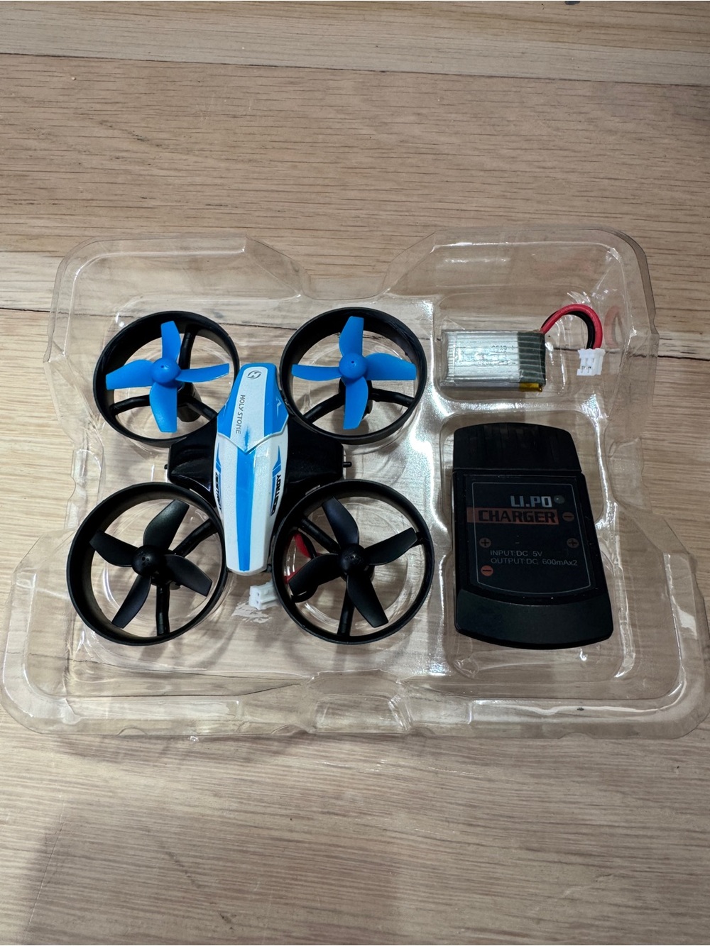 Holy Stone HS210 Mini Drone RC Quadcopter w/ Controller Box Charger - Picture 2 of 9